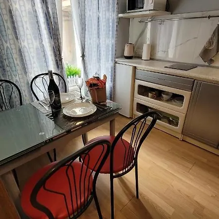 Old Center Ekaterininskaya 39 Apartment