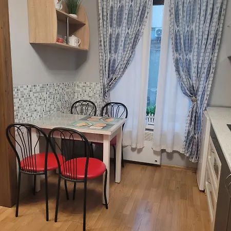 Old Center Ekaterininskaya 39 Apartment
